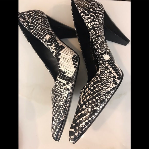 CALVIN KLEIN PUMPS SIZE 7 & 1/2 NEW - Picture 8 of 8